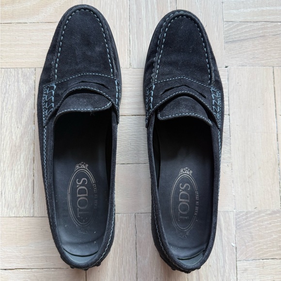 Tod's Shoes - Tod's Black Suede Gommino shoes
